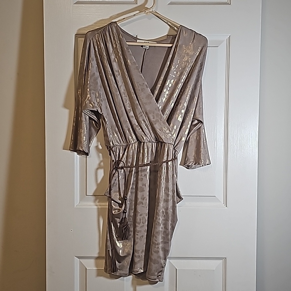 Forever21 Metallic Gold V-Neck Wrap Style Mini Dress Fringe Belt Pockets Size S
